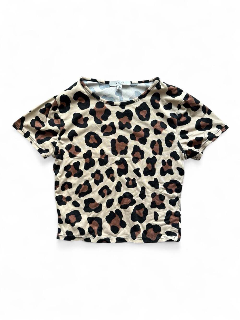 Gaze Leopard Print Short Sleeve Crop T-Shirt